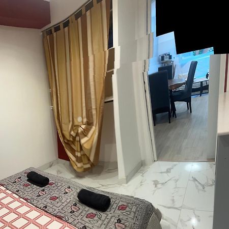 Location Saisonniere Apartment Menton Bagian luar foto